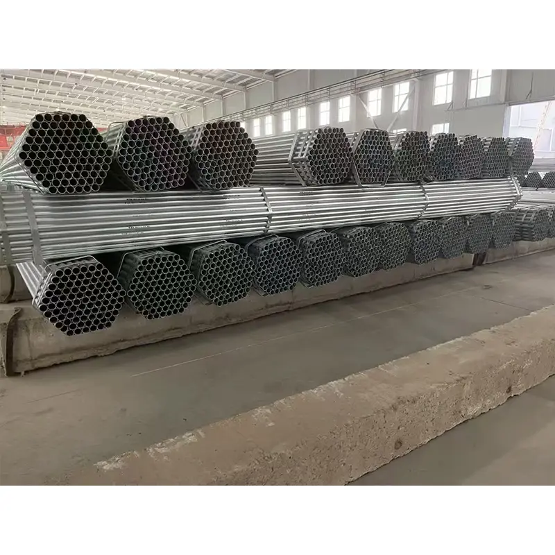 Small Diameter Hot Dip Galvanized Round Steel Pipe Small Diameter Hot Dip Galvanized Round Steel Pipe